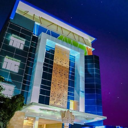 De Baghraf By Amithya Hotell Sumenep Exteriör bild