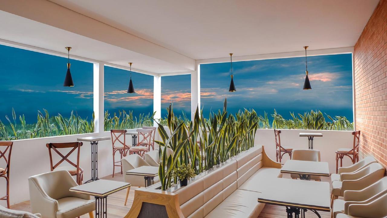 De Baghraf By Amithya Hotell Sumenep Exteriör bild